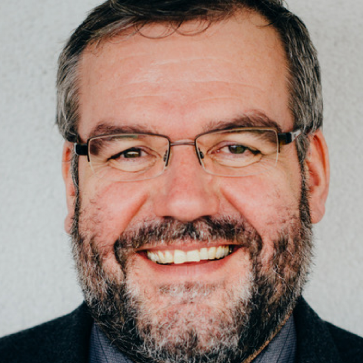 Dietrich Fischer-Dörl ist Mitglied im Vorstand der Bibelgesellschaft