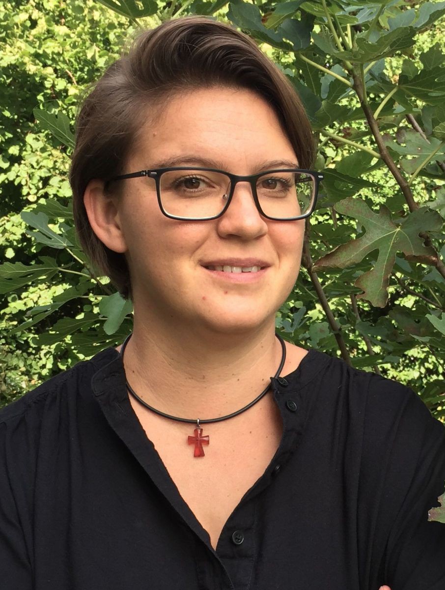 marianne-pratl-zebinger-autorenfoto