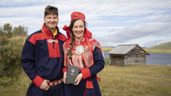 Bibel-Übersetzung in Sami in Finnland